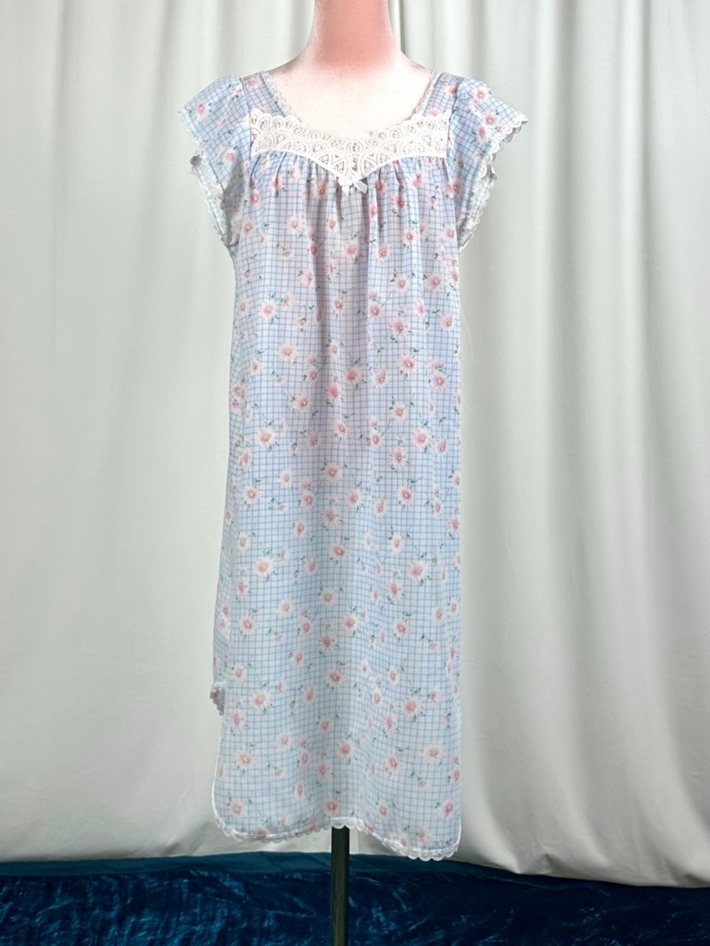 Vintage Floral Gingham Lace Trim Nightgown Dress Cottagecore M